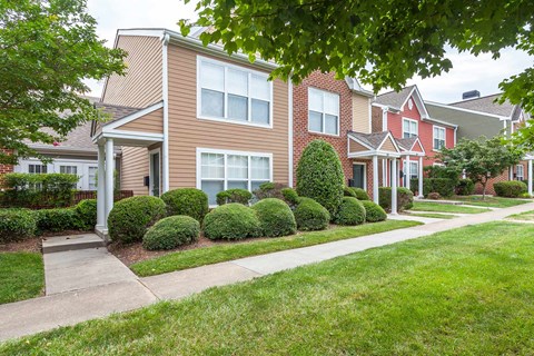 Gayton Pointe Building exterior