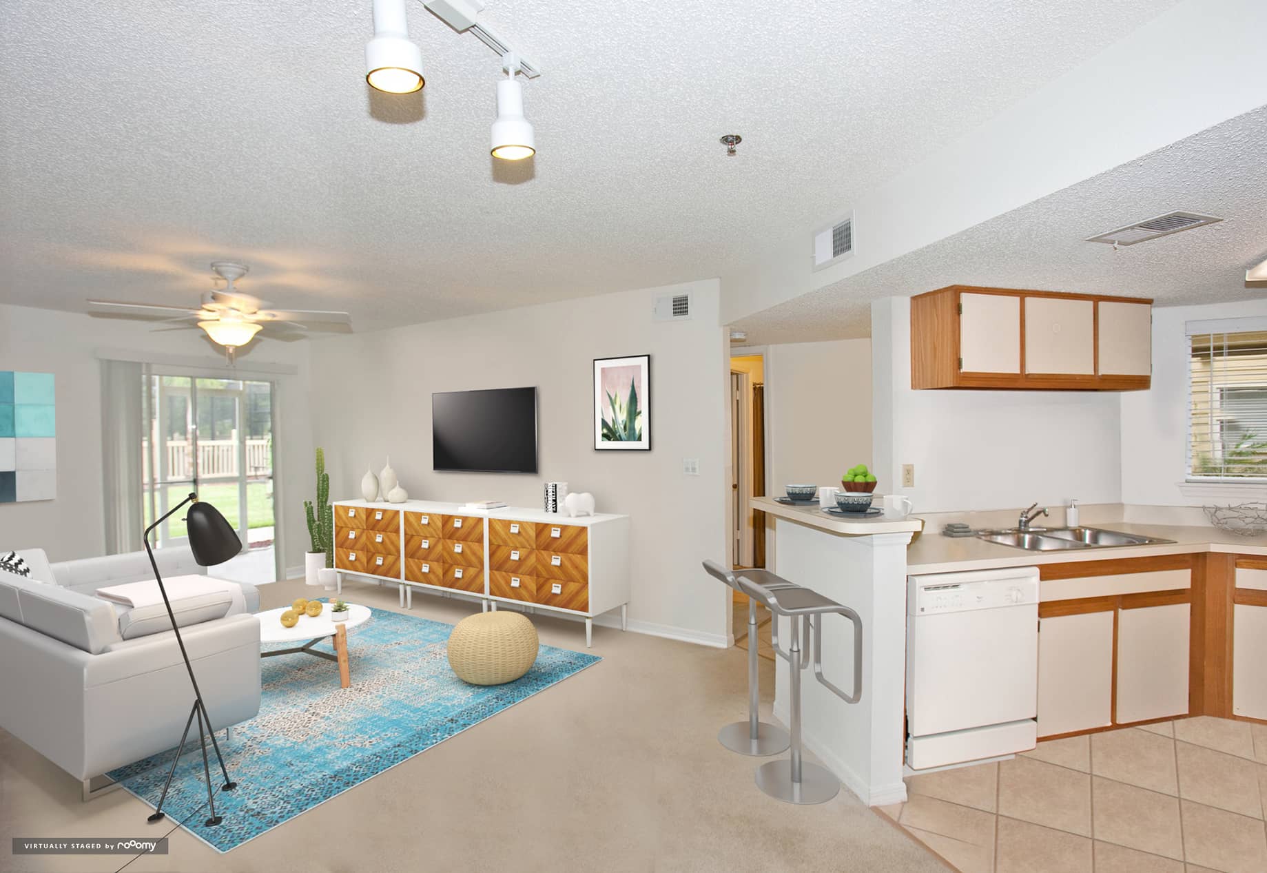 Photos and Tours of Regatta Shores Apartments | Sanford FL