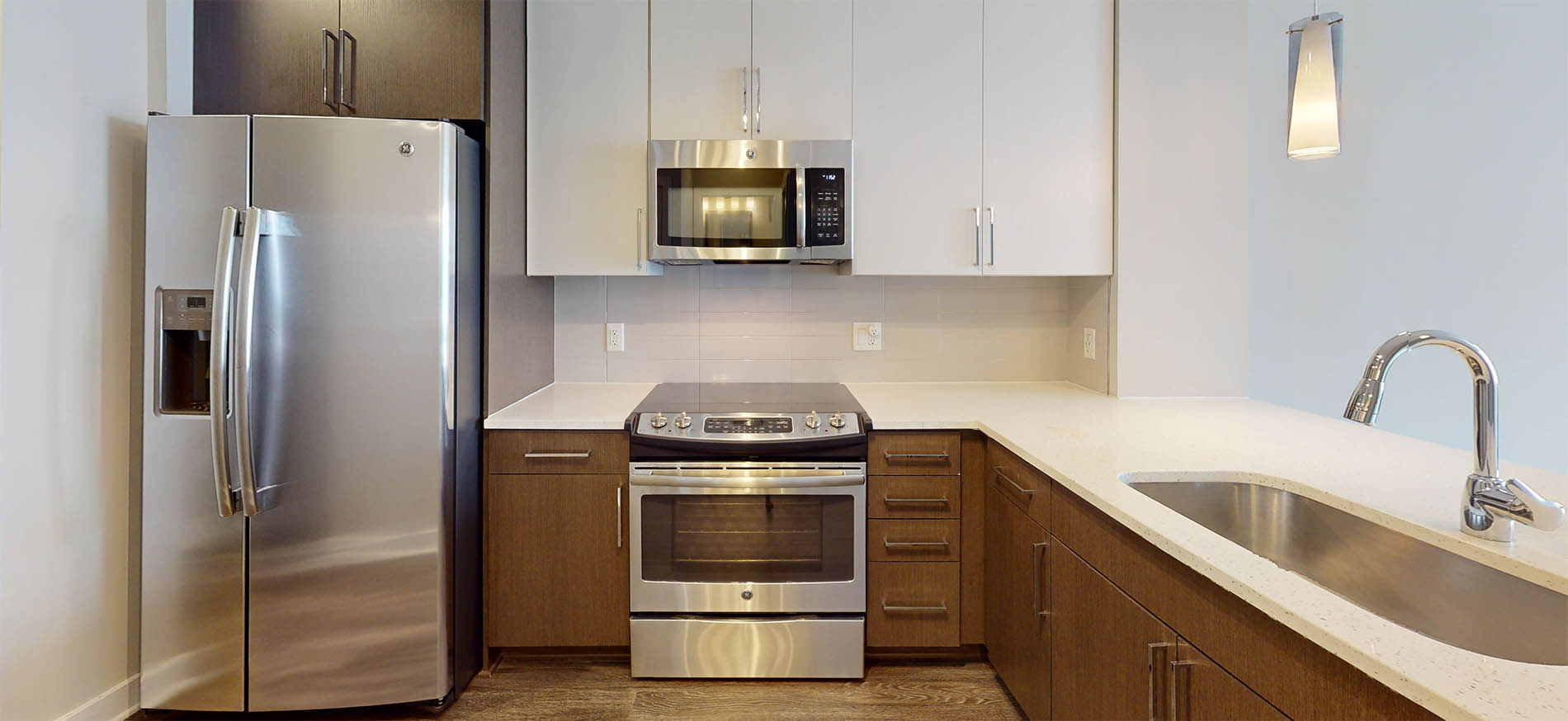 Station On Silver Apartment kitchen