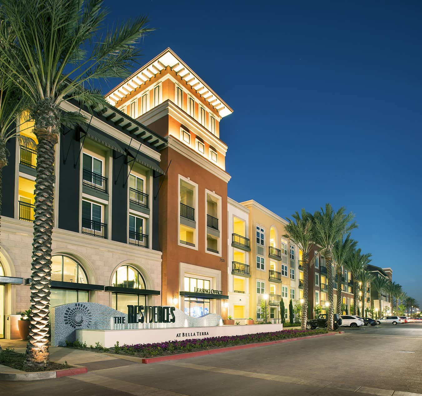 Photo Gallery and Tours of The Residences at Bella Terra | Huntington ...